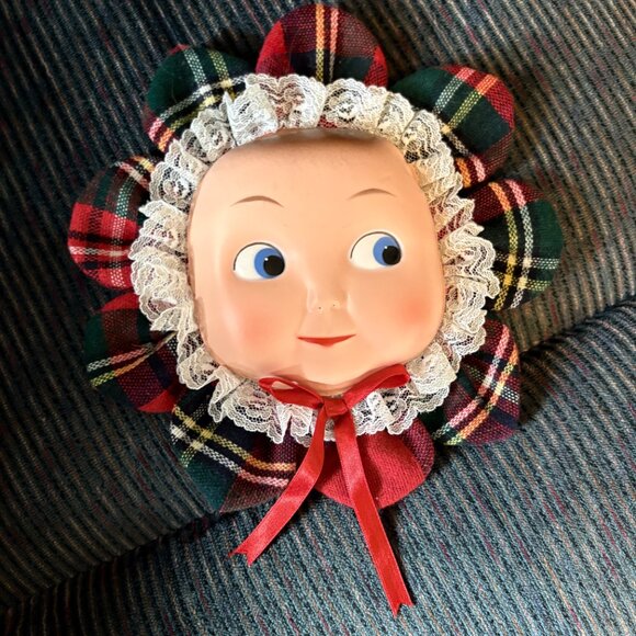 vintage doll face hanging decor kitchy christmas creepy dolly baby flat face - Picture 3 of 8